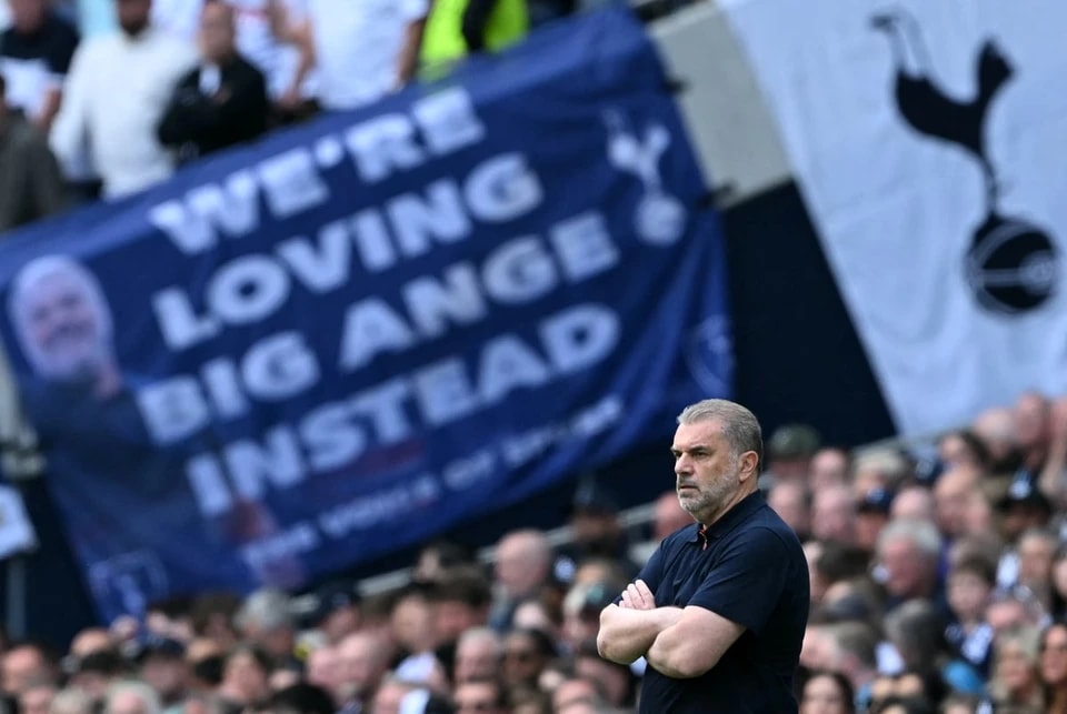 马里纳基斯, 特纳姆热刺 马里纳基斯, 特纳姆热刺