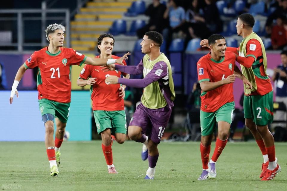 AA, 本场比赛由, OZo AA, 本场比赛由, OZo